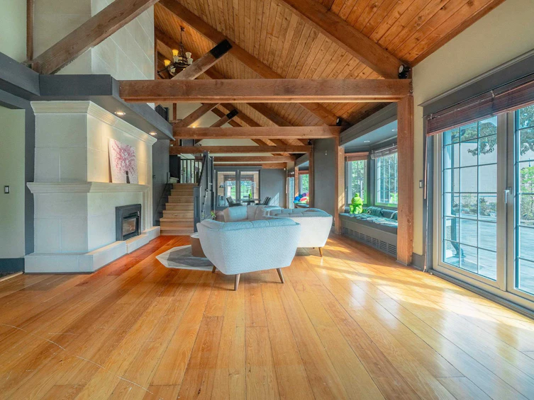 9260 Sidaway Road, Richmond, BC, V6W 1C2 - 9