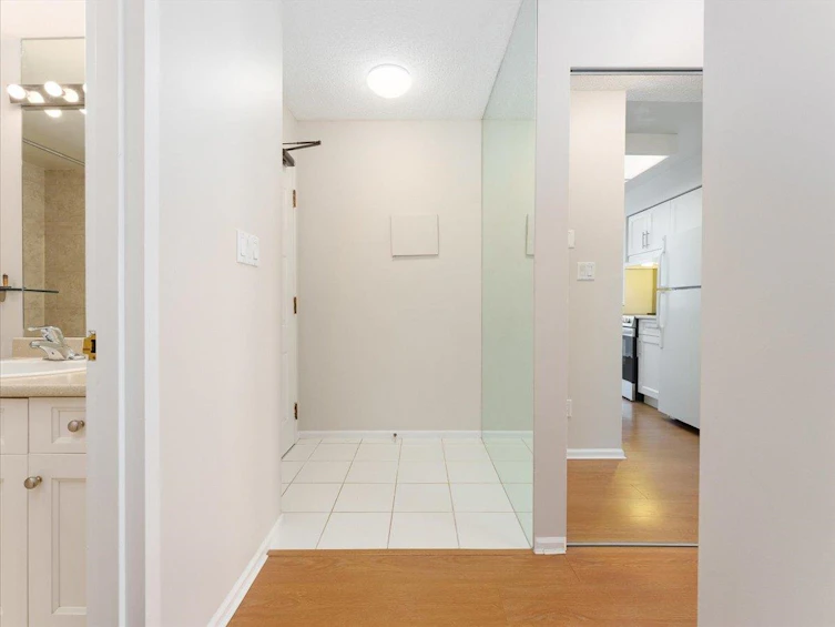 202-1550 Chesterfield Avenue, North Vancouver, BC, V7M 2N6 - 17