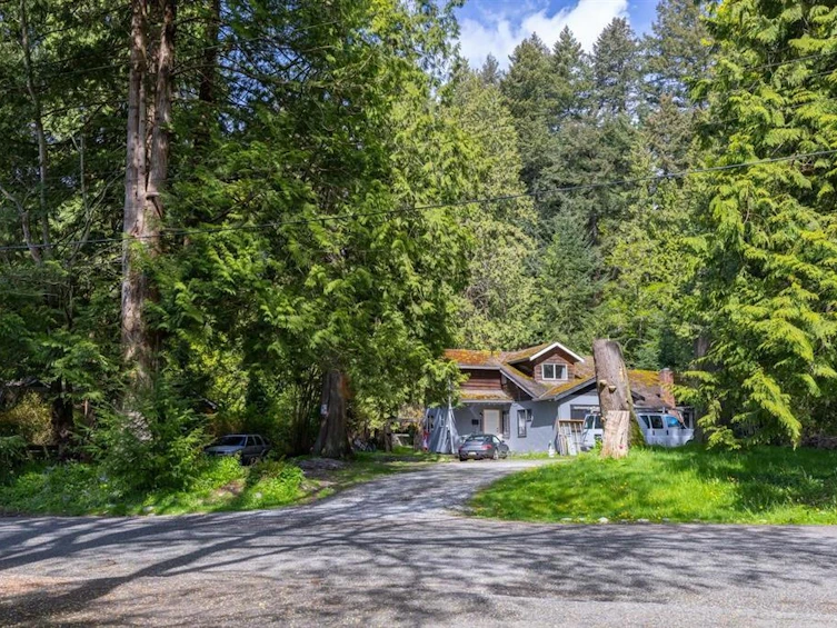 4363 Morgan Crescent, West Vancouver, BC, V7V 2P1 - 3