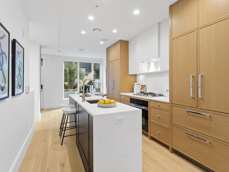563 W 26th Avenue, Vancouver, BC, V5Z 2E4 - 6