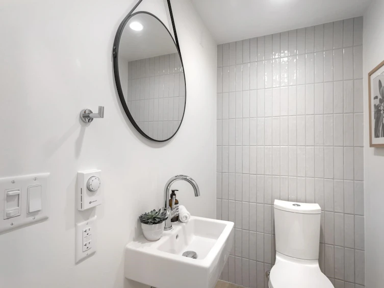 563 W 26th Avenue, Vancouver, BC, V5Z 2E4 - 11