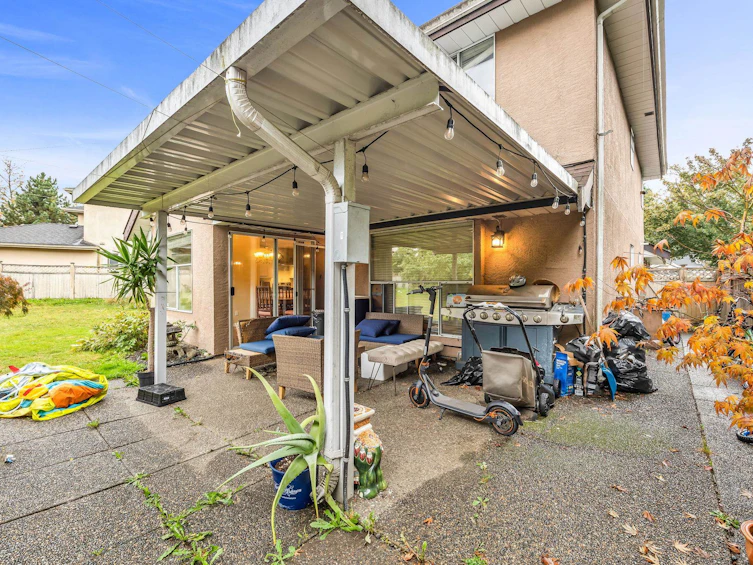 10070 171a Street, Surrey, BC, V4N 3L3 - 9