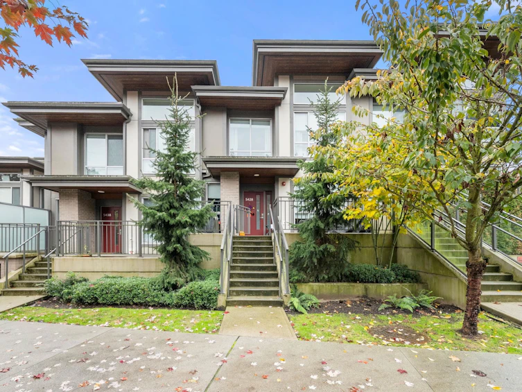 103-5460 Broadway, Burnaby, BC, V5B 0B4 - 8