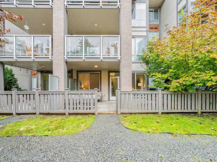 103-5460 Broadway, Burnaby, BC, V5B 0B4 - 25