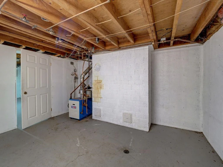 7462 Redrooffs Road, Halfmoon Bay, BC, V7Z 1C3 - 27