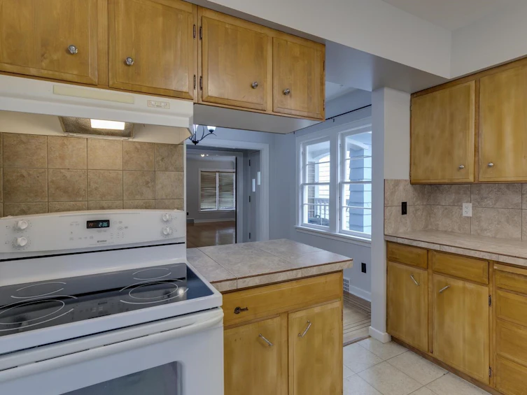 33700 3rd Avenue, Mission, BC, V2V 1R2 - 7