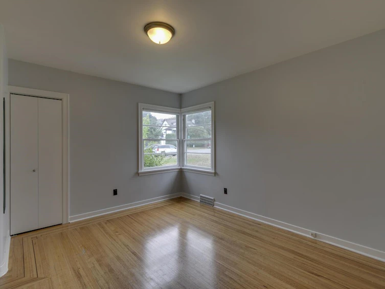 33700 3rd Avenue, Mission, BC, V2V 1R2 - 21