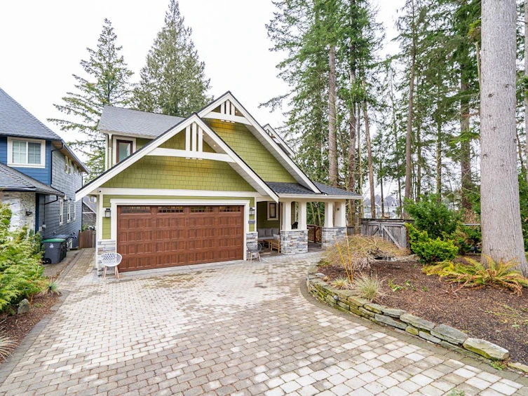 15777 Wills Brook Way, Surrey, BC, V3Z 0N8