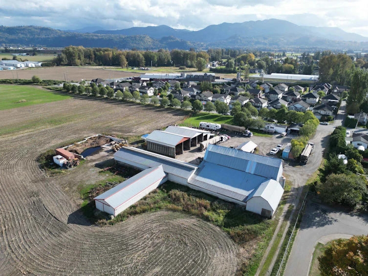 34811 2 Avenue, Abbotsford, BC, V2S 8C1 - 8