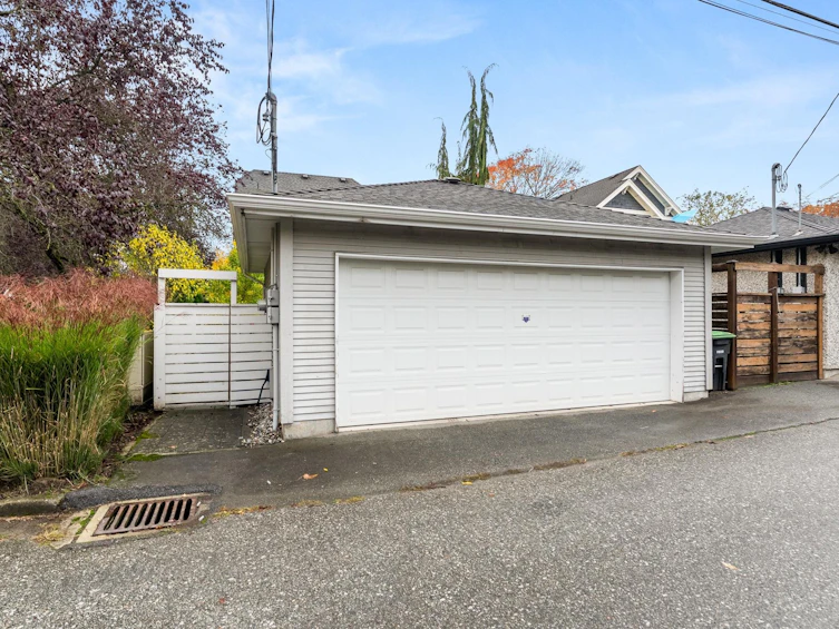 98 W 18th Avenue, Vancouver, BC, V5Y 2A4 - 39