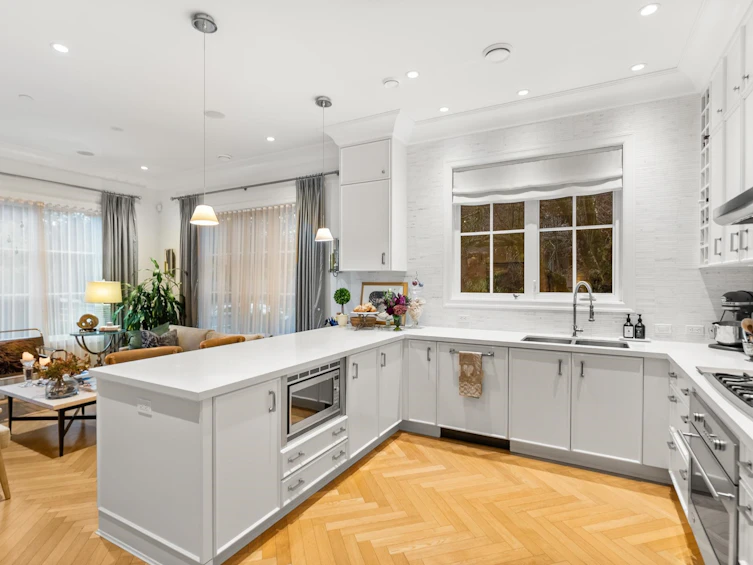 98 W 18th Avenue, Vancouver, BC, V5Y 2A4 - 12
