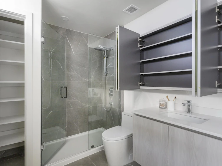 3247 Clive Avenue, Vancouver, BC, V5R 4V3 - 23