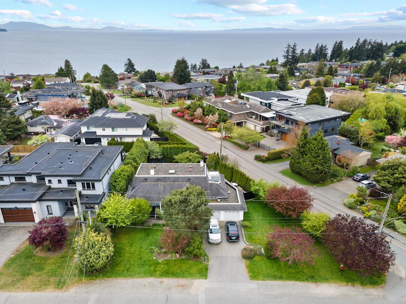 14424 Mann Park Crescent, Surrey BC V4B 3A8