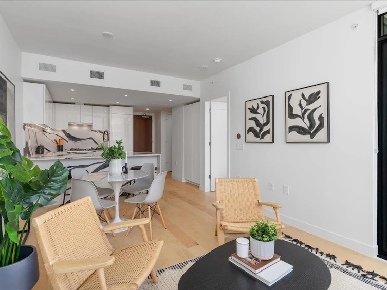 1104-135 E 13th Street, North Vancouver, BC, V7L 0J8 - 8