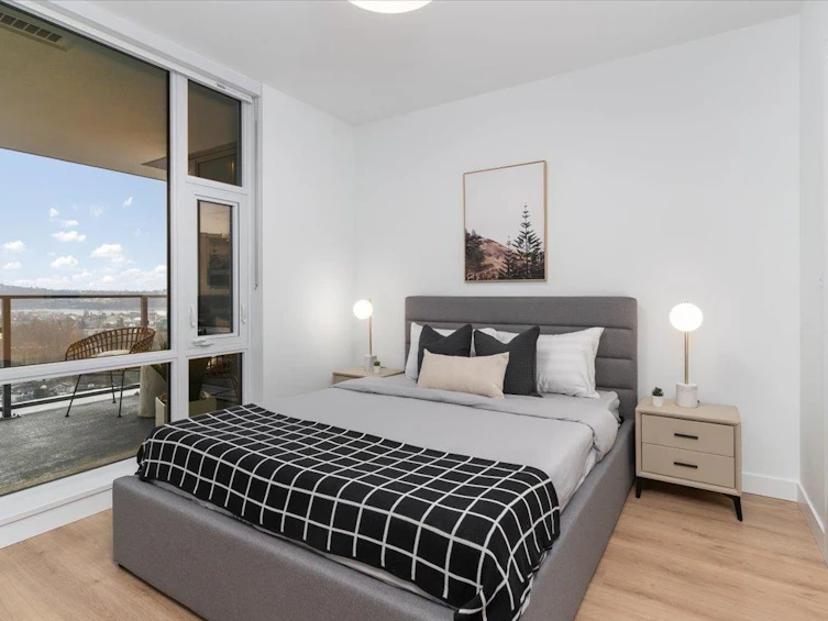 2205-1500 Fern Street, North Vancouver, BC, V7J 0E6 - 14