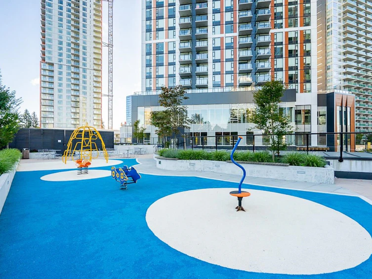 2604-13725 George Junction, Surrey, BC, V3T 0V7 - 37