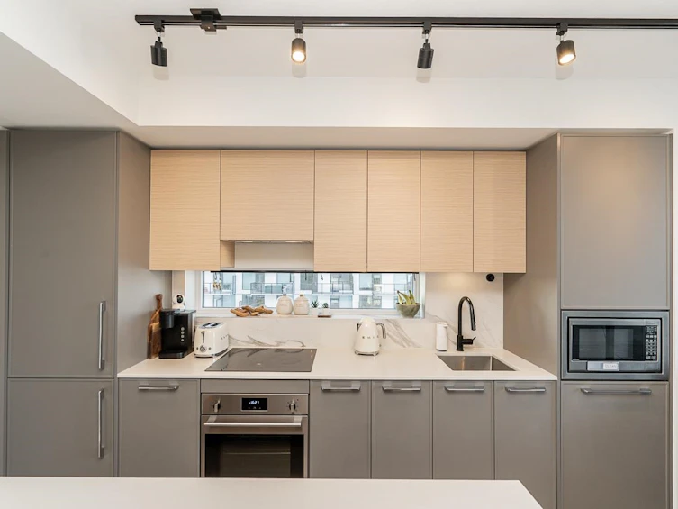 2604-13725 George Junction, Surrey, BC, V3T 0V7 - 2