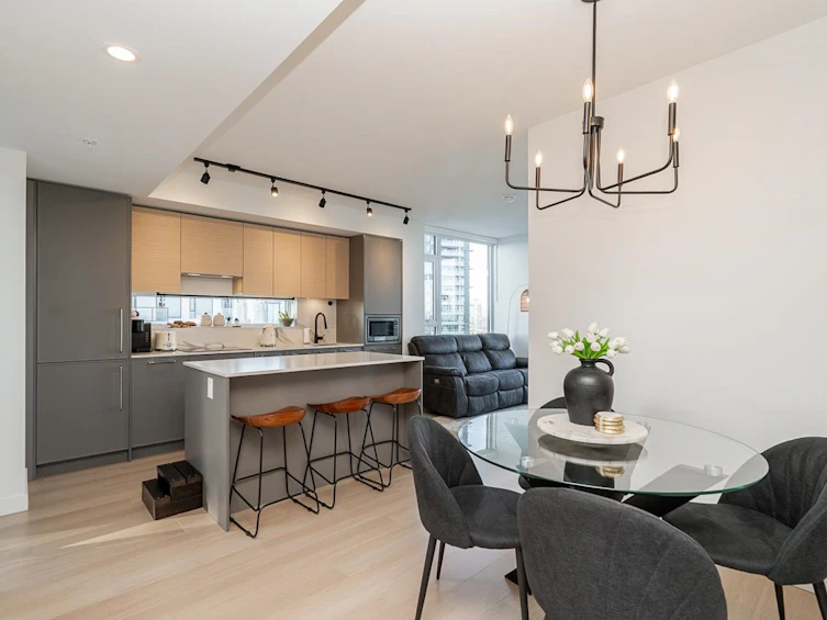 2604-13725 George Junction, Surrey, BC, V3T 0V7 - 6