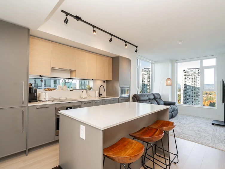 2604-13725 George Junction, Surrey, BC, V3T 0V7 - 5
