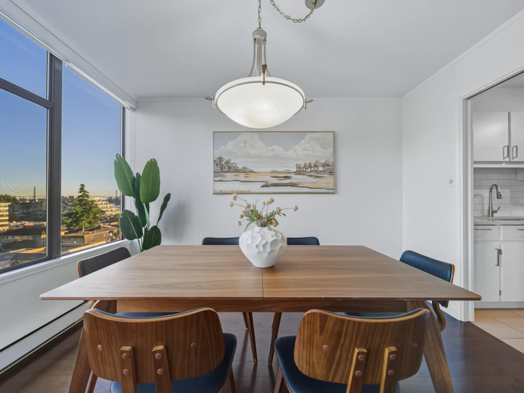 704-1480 Duchess Avenue, West Vancouver, BC, V7T 2W2 - 12
