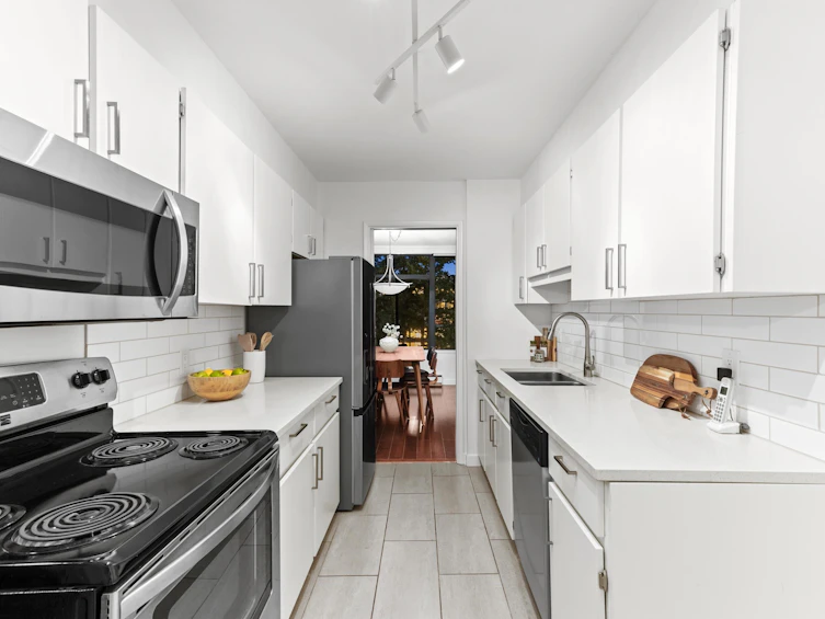 704-1480 Duchess Avenue, West Vancouver, BC, V7T 2W2 - 15