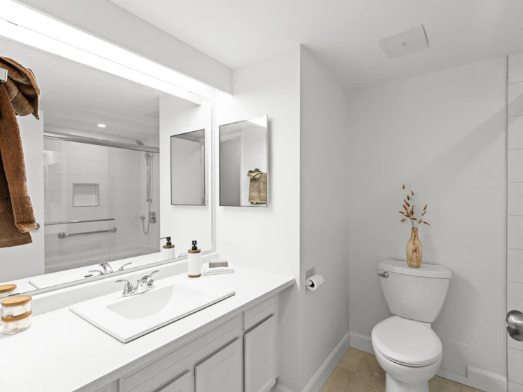 704-1480 Duchess Avenue, West Vancouver, BC, V7T 2W2 - 29