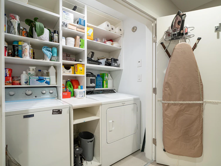 2302-125 E 14th Street, North Vancouver, BC, V7E 0E6 - 23
