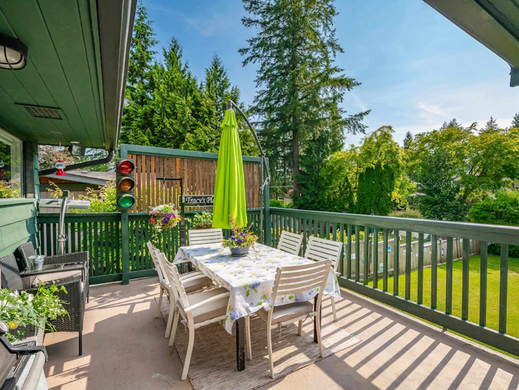 3163 Tennyson Crescent, North Vancouver, BC, V7K 2A9 - 32
