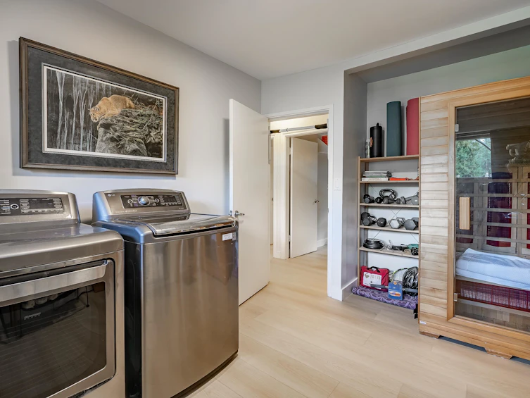 3163 Tennyson Crescent, North Vancouver, BC, V7K 2A9 - 24