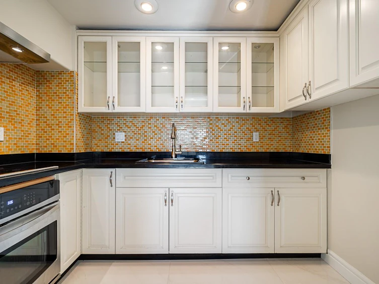 1562 Pinecrest Drive, West Vancouver, BC, V7S 3E8 - 16
