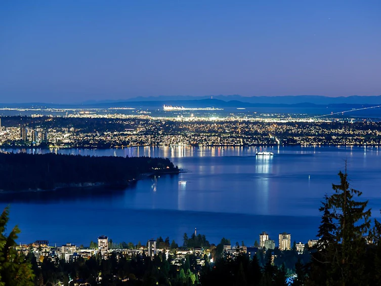 1562 Pinecrest Drive, West Vancouver, BC, V7S 3E8 - 11