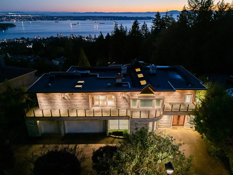 1562 Pinecrest Drive, West Vancouver, BC, V7S 3E8 - 34