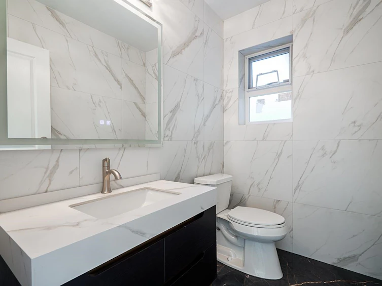 1562 Pinecrest Drive, West Vancouver, BC, V7S 3E8 - 19