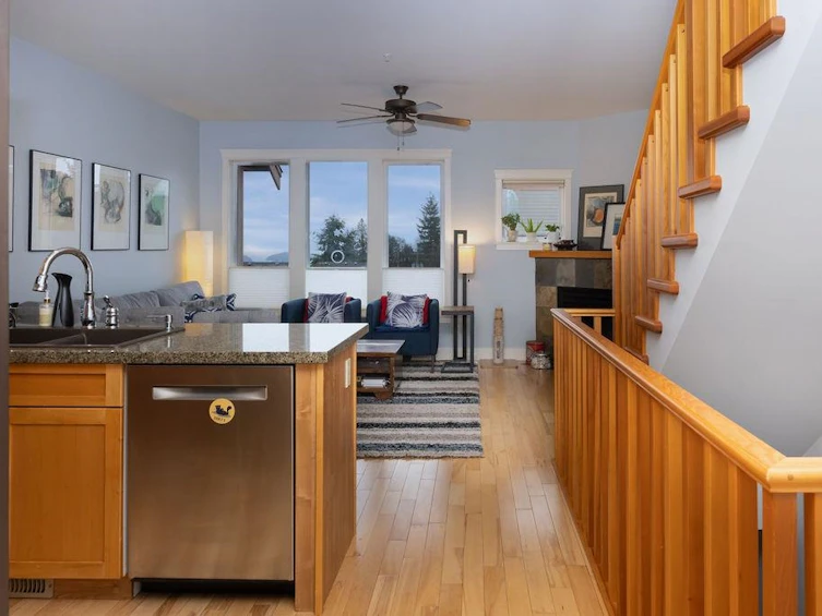 14-728 Gibsons Way, Gibsons, BC, V0N 1V9 - 7