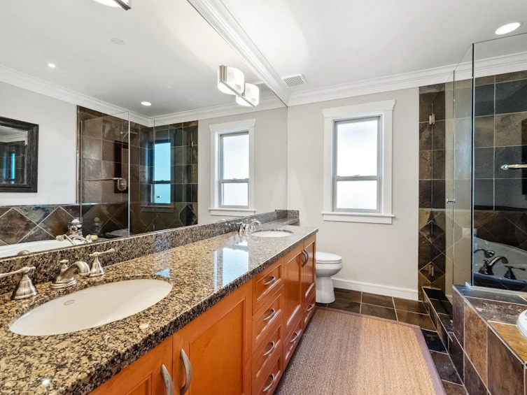 6677 Laburnum Street, Vancouver, BC, V6P 5M6 - 18