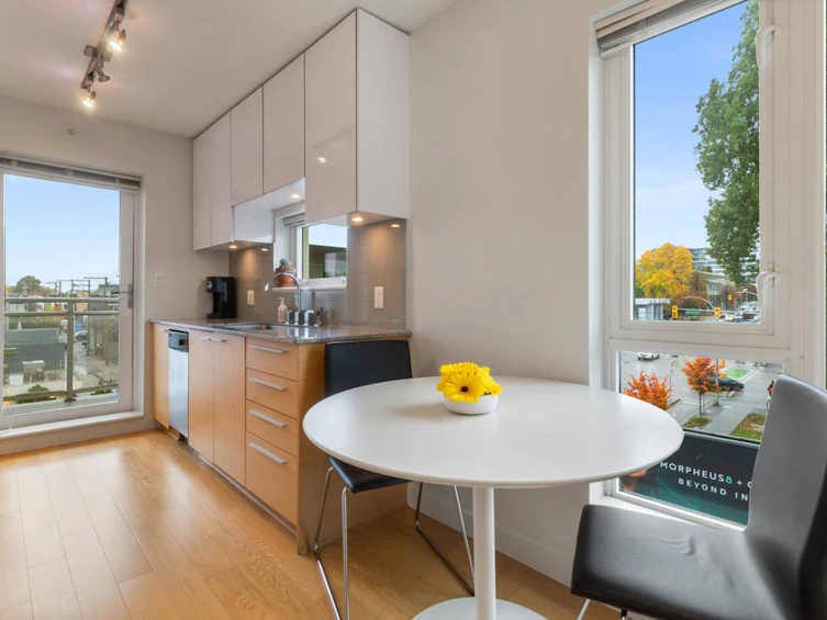 507-1808 W 3rd Avenue, Vancouver, BC, V6J 0C4 - 5