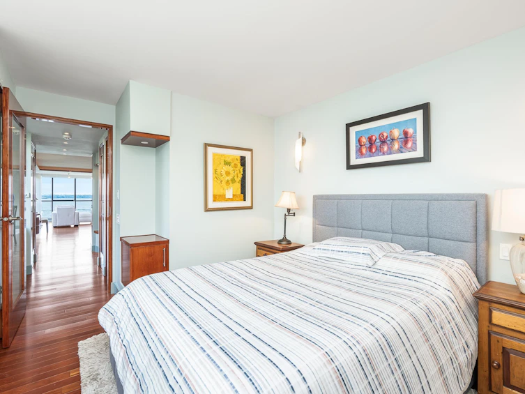 103-2108 Argyle Avenue, West Vancouver, BC, V7V 1A4 - 13