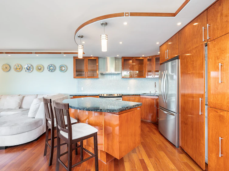 103-2108 Argyle Avenue, West Vancouver, BC, V7V 1A4 - 10