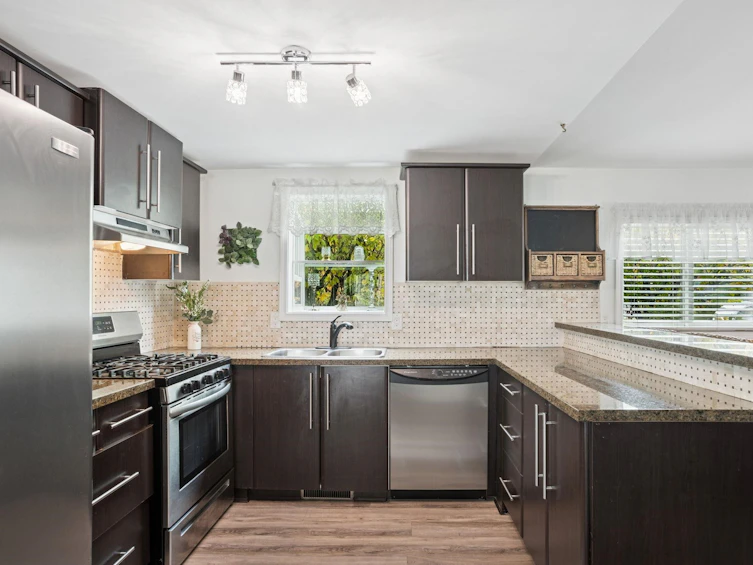47-145 King Edward Street, Coquitlam, BC, V3K 6L4 - 10