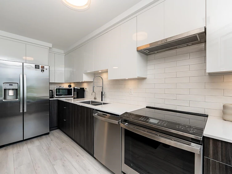 410-2201 Pine Street, Vancouver, BC, V6J 5E7 - 8