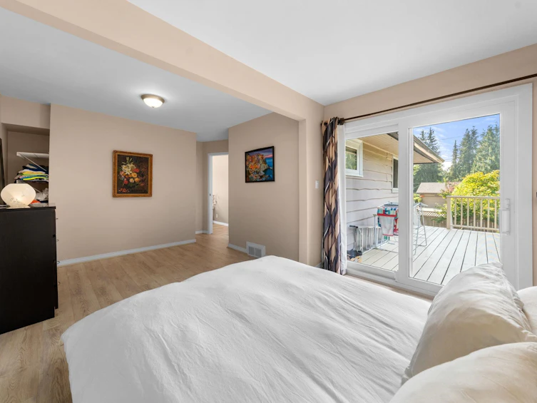 1025 Beaufort Road, North Vancouver, BC, V7G 1R8 - 12