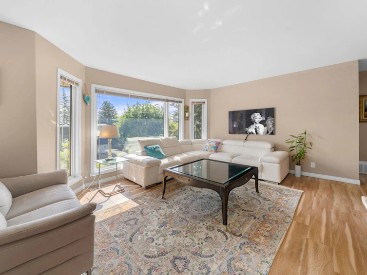 1025 Beaufort Road, North Vancouver, BC, V7G 1R8 - 4