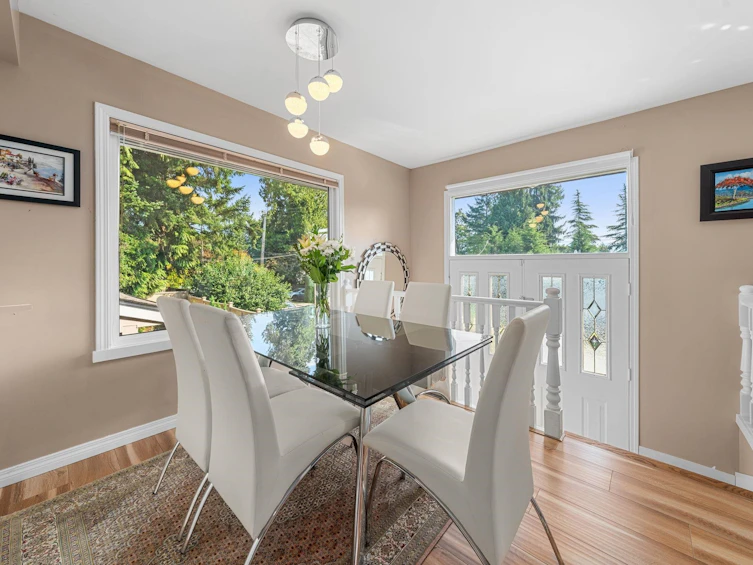 1025 Beaufort Road, North Vancouver, BC, V7G 1R8 - 5