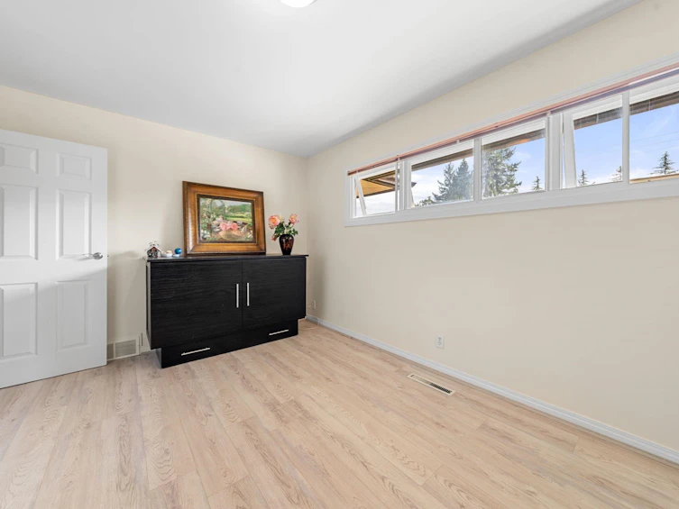 1025 Beaufort Road, North Vancouver, BC, V7G 1R8 - 14