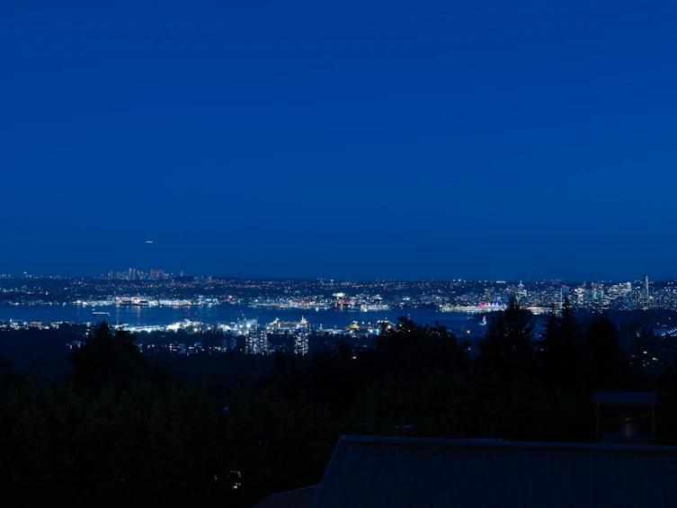 1050 King Georges Way, West Vancouver, BC, V7S 1S5 - 2