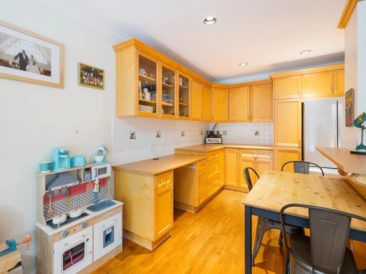 301-1235 W 15th Avenue, Vancouver, BC, V6H 1S1 - 9