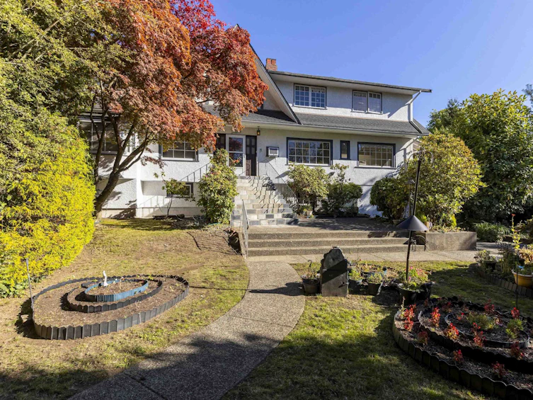 5950 Macdonald Street, Vancouver, BC, V6N 1E3 - 2