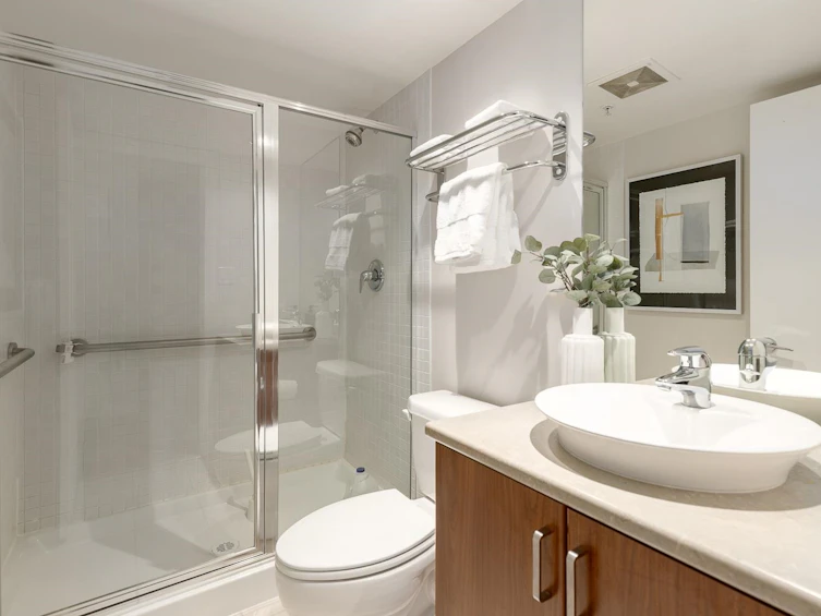 1406-155 W 1st Street, North Vancouver, BC, V7M 3N8 - 13