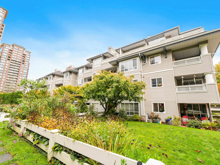 213-6745 Station Hill Court, Burnaby, BC, V3N 4Z4 - 31