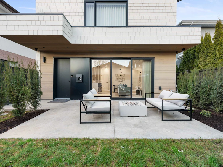 2-280 E 32 Avenue, Vancouver, BC, V5V 2Y3 - 2